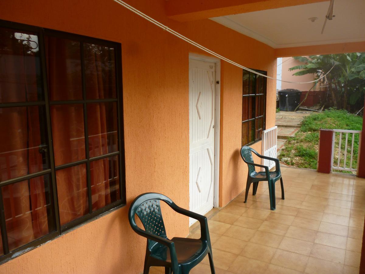 Posada Nativa Miss Casira San Andrés Esterno foto